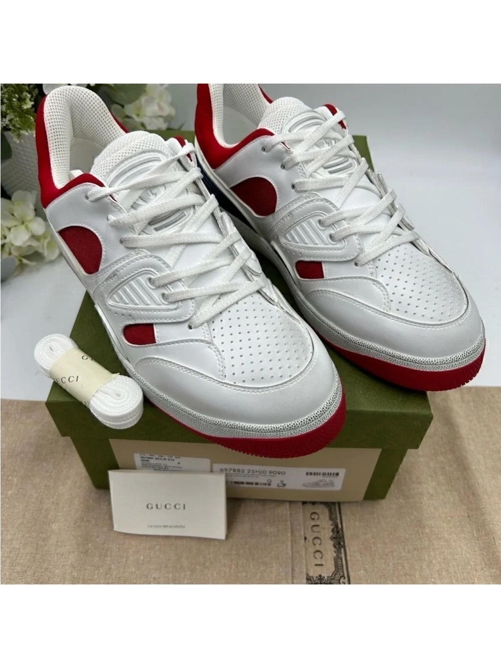 Men’s Gucci basket trainer, sneakers size 9, made in Italy